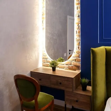 центр львова вул личаківська 5 площа ринок 2 кімнати ізольовані Appartamento *