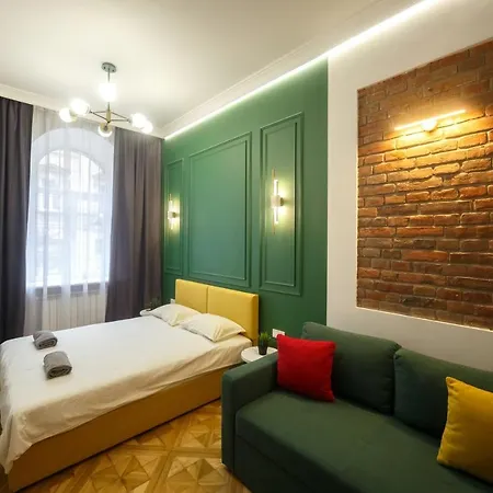 центр львова вул личаківська 5 площа ринок 2 кімнати ізольовані Appartamento *